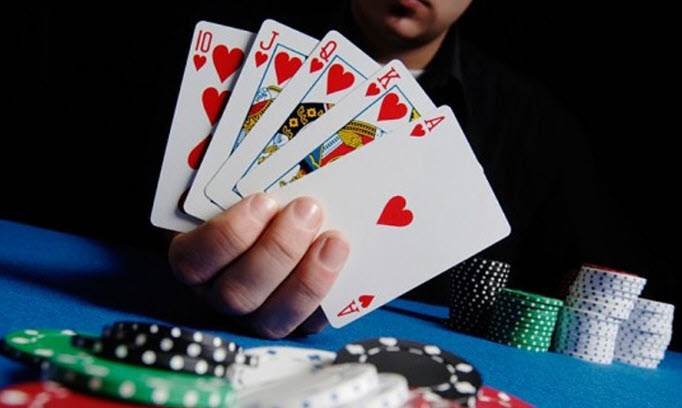 Yếu tố ảnh hưởng tới khi chơi bài tá lả ở nhà cái www.mykubet.com