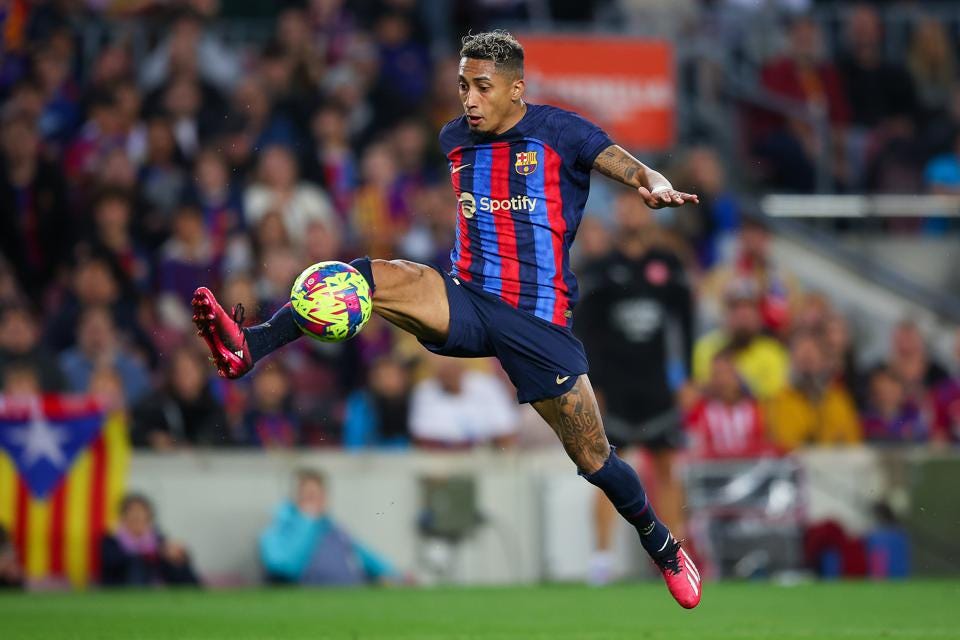 Raphinha là cái tên Barca muốn thanh lý với mức giá 60 triệu