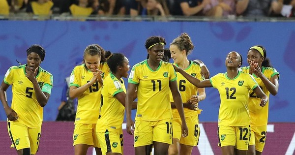 Không có nhà tài trợ nhưng Jamaica vấn góp mặt tại world Cup 2023