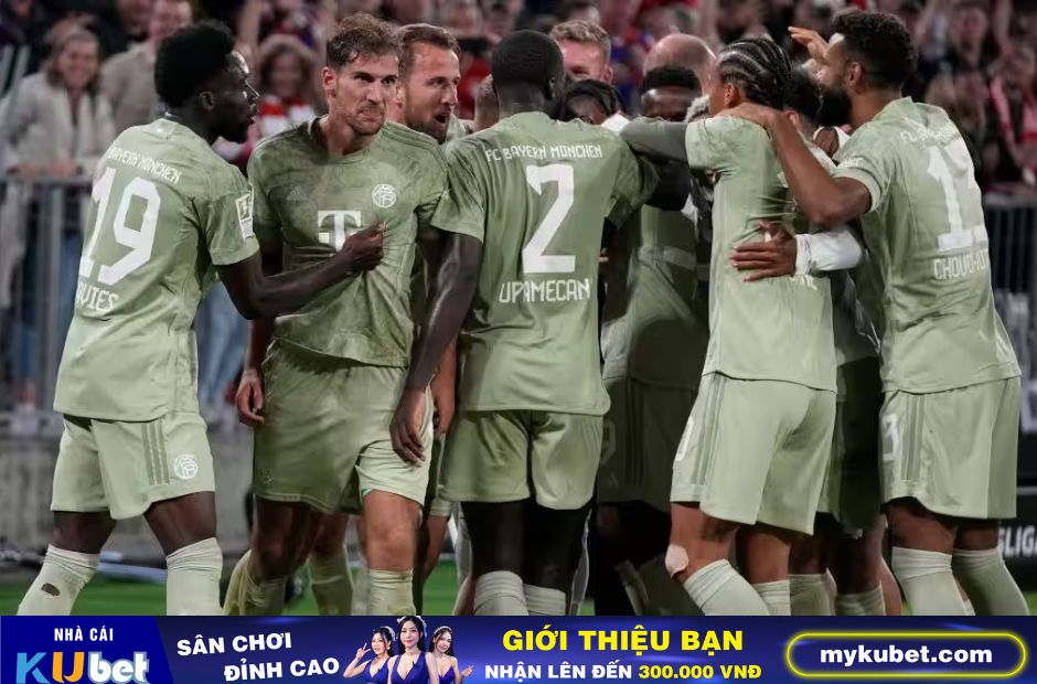 Kubet cập nhật hình ảnh các cầu thủ Bayern ăn mừng bàn thắng trong trận hòa Leverkusen 2-2 