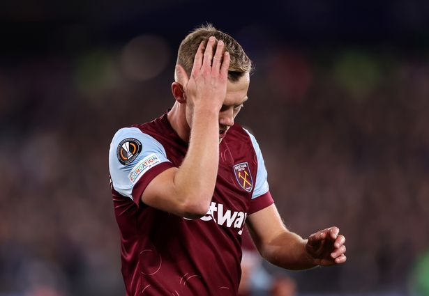 James Ward-Prowse lần cuối được gọi vào đội tuyển Anh trước World Cup (Ảnh Kubet)