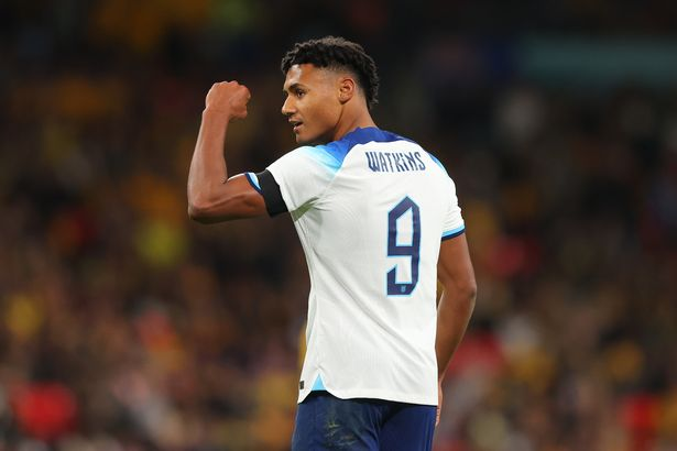Ollie Watkins muốn giành lấy chiếc áo số 9 của Harry Kane mãi mãi (Ảnh Kubet)